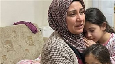 بعد ۏفاة أمّهنّ، ربّيتُ بناتِ أخي الثلاث كأنهنّ بناتي لخمسة عشر عامًا