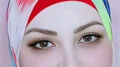 من حوالي خمس سنين