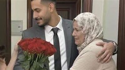 قصة فتاة تقع في حب رجل أكبر منها لتكتشف الحقيقة المرعبة